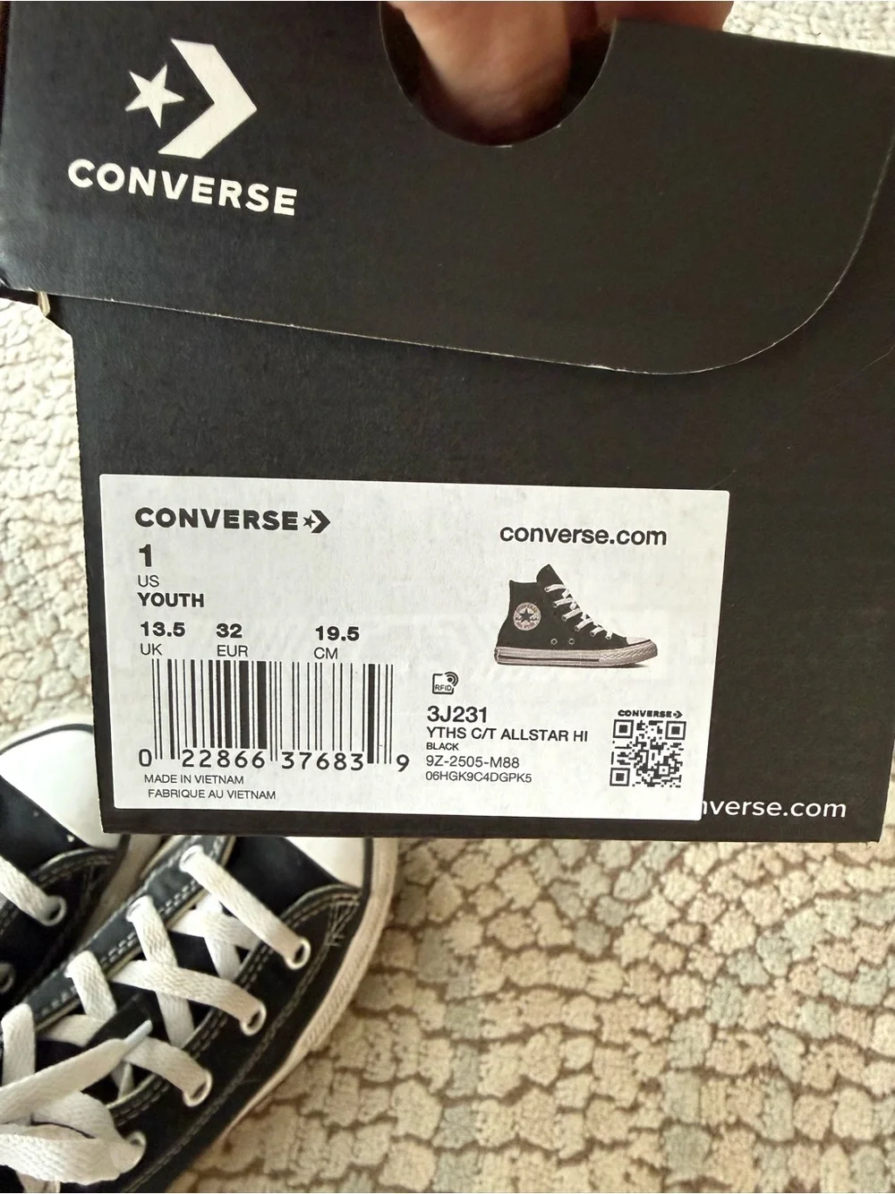 Converse Chuck Taylor All Star High Tops Kids Size 1 Black